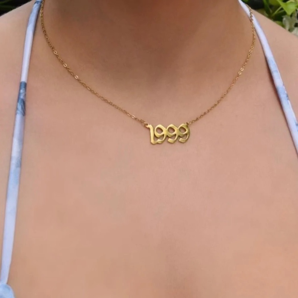 1999 necklace